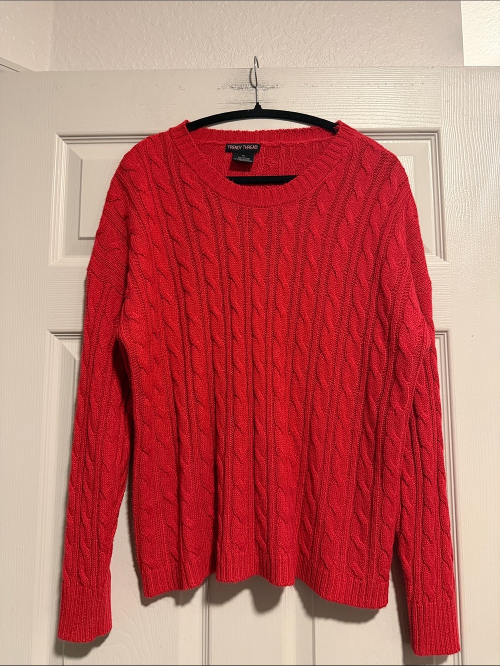 Women's Cable Knit Sweater - Red
